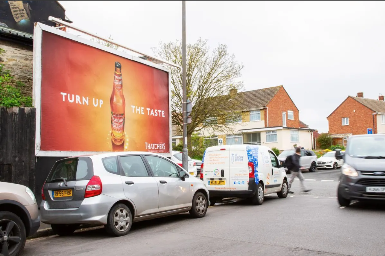 Digital vs Traditional Comparison